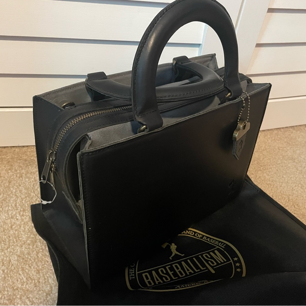 NWT Baseballism The Lauren Glove Leather Purse Handbag Crossbody Satchel Black